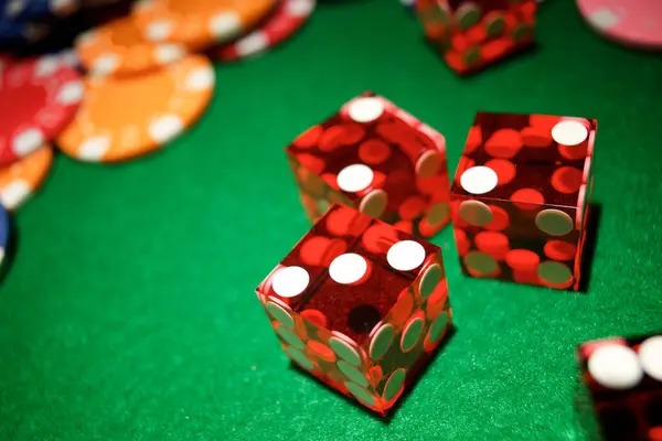 Blackjack live table on sky77 with dealer and betting layout